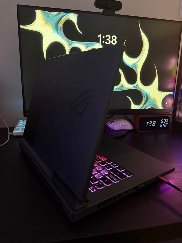 Backside of ASUS ROG Strix G16 RTX 5070 Ti