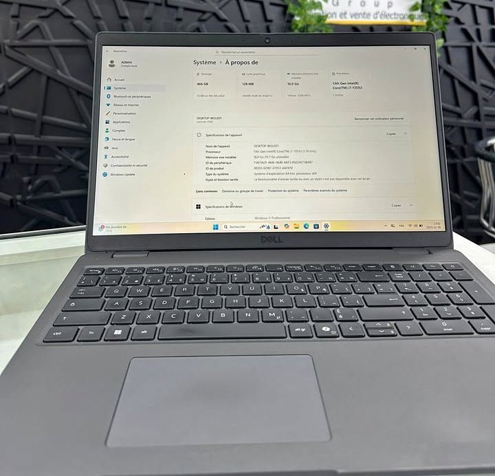 Dell 15-inch Core i7 laptop DC15250 showing system information screen