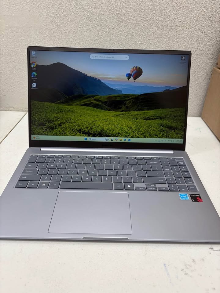 Front view of Samsung Galaxy Book4 Edge laptop showing display quality, keyboard layout, and touchpad