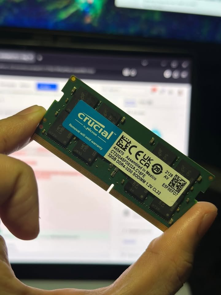 Close View of Crucial 32 GB DDR4 Ram